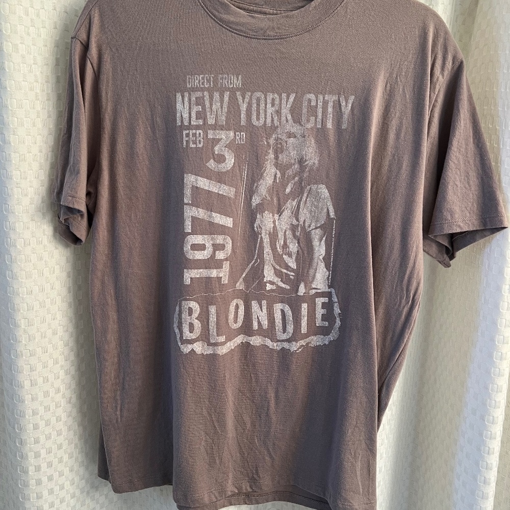 Abercrombie graphic tee